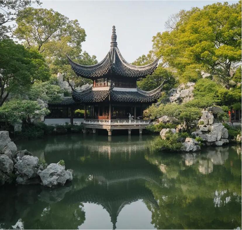 昆明盘龙雨珍餐饮有限公司